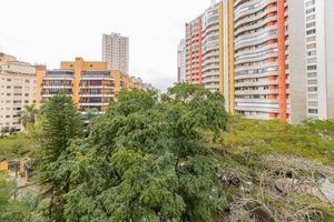 Image 14 - 923776