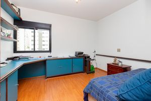 Image 34 - 923786