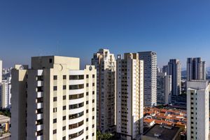 Image 24 - 923787