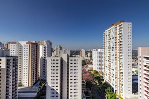 Image 32 - 923787