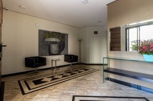 Image 35 - 923787