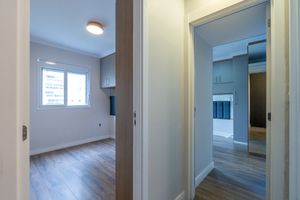 Image 19 - 923789