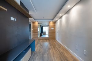 Image 4 - 923789