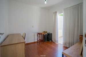 Image 21 - 923790