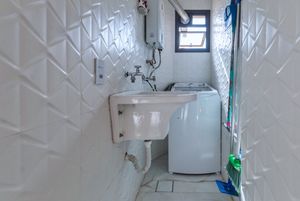 Image 61 - 923791