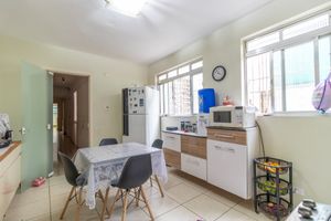 Image 35 - 923792