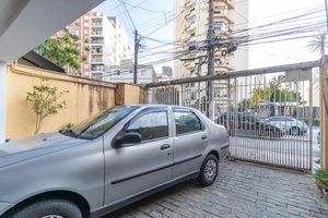 Image 4 - 923792