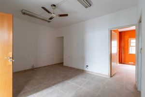 Image 4 - 923795