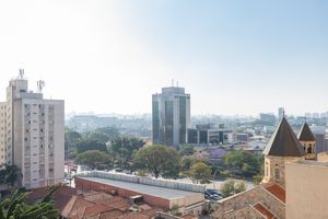 Image 21 - 923802