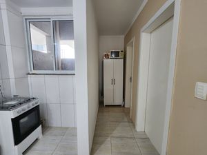 Image 9 - 923806