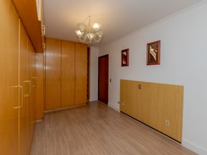 Image 25 - 923809