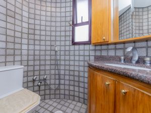 Image 31 - 923809