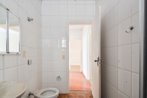 Image 13 - 923812
