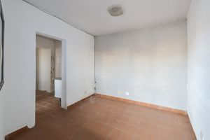Image 38 - 923812
