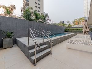Image 63 - 923813