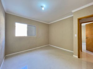 Image 33 - 923823