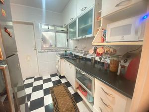 Image 7 - 923832