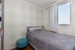 Image 19 - 923842