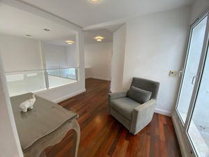 Image 39 - 923843