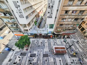Image 33 - 923847