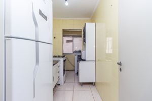 Image 7 - 923856