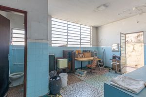 Image 4 - 923858
