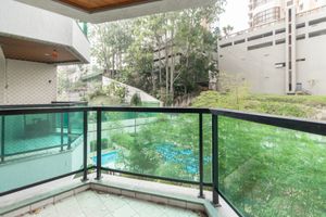 Image 1 - 923861
