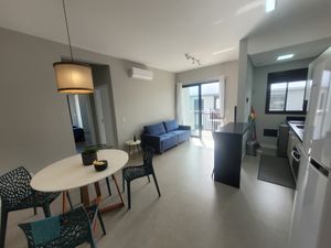 Image 13 - 923862