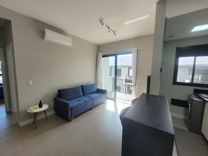 Image 7 - 923862