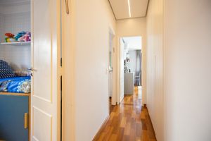 Image 21 - 923867