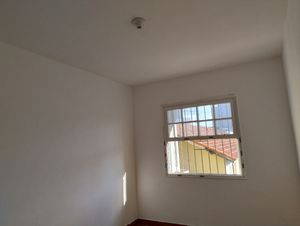 Image 31 - 923871