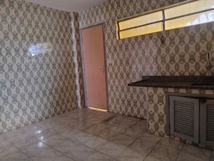 Image 19 - 923871