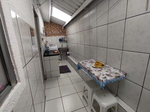 Image 13 - 923879