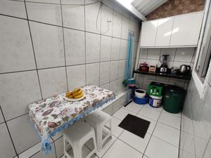 Image 15 - 923879