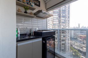 Image 6 - 923880