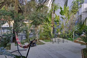 Image 95 - 923885