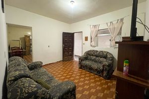 Image 15 - 923894