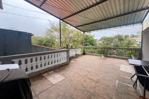 Image 10 - 923894