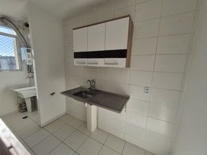 Image 6 - 923895