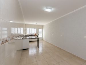 Image 39 - 923897