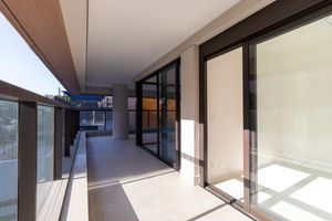 Image 9 - 923908