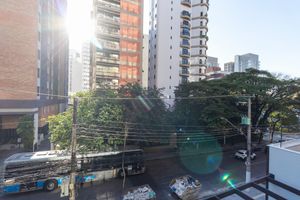 Image 10 - 923908