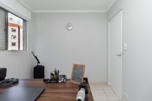 Image 21 - 923909