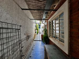 Image 14 - 923911