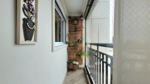 Image 19 - 923916