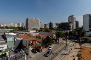 Image 31 - 923917