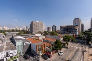 Image 11 - 923917