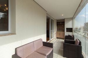 Image 6 - 923918