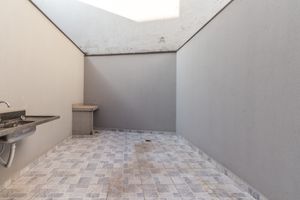 Image 37 - 923919