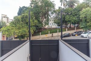 Image 39 - 923919